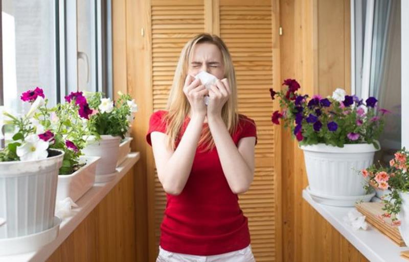 Αλλεργία ή κρυολόγημα; Τα σημάδια για να τα ξεχωρίσεις 