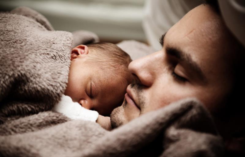 Θα γίνεις μπαμπάς; 5 πράγματα που πρέπει να ξέρεις!
