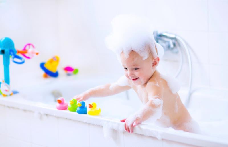 Splish Splash we are taking a bath!