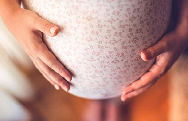 4 πράγματα που σκέφτονται όλες οι εγκυμονούσες
