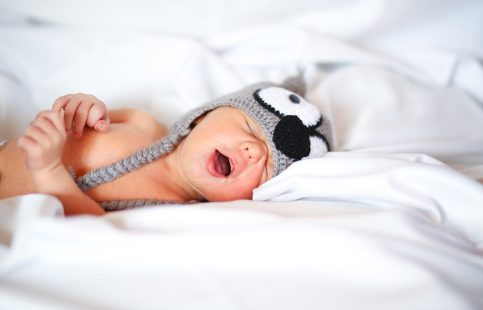 Video:Πως κοιμίζουμε ένα νεογέννητο;